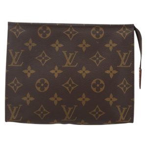 Monogram Poche Toilette 19