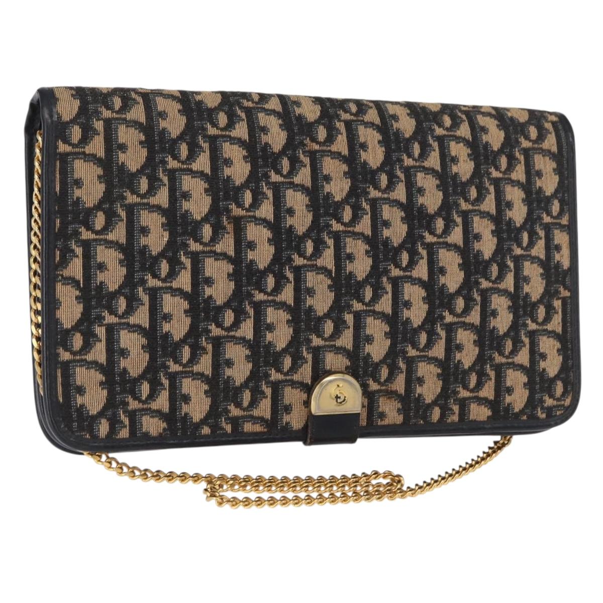 Trotter Canvas Chain